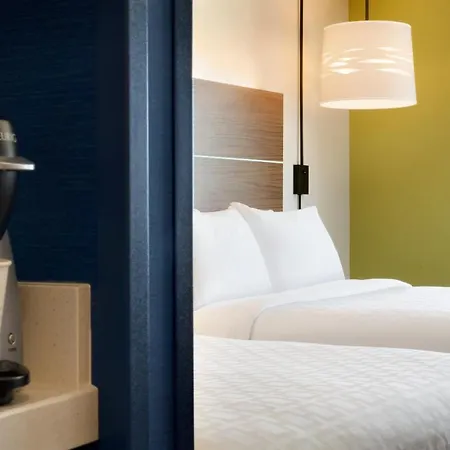 Express Brooklyn - Kings Hwy, An Ihg Hotel New York