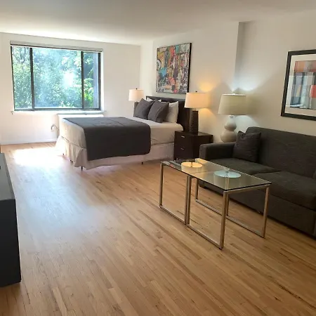 Apartment Lenox Hill 30 Day Stays *