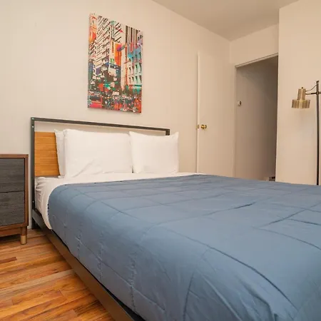 Hells Kitchen 30 Day Apartment