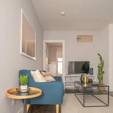 Hells Kitchen 30 Day Apartment