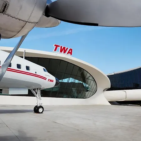 Twa At Jfk Airport