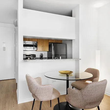 Apartment Furnished Quarters At 777 Sixth Avenue New York