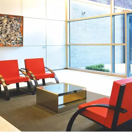 Furnished Quarters At 777 Sixth Avenue *