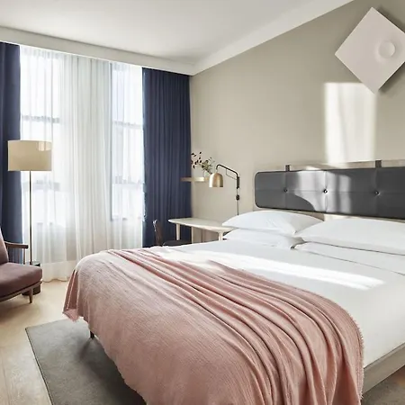 Hotel 11 Howard By Suiteness 5*