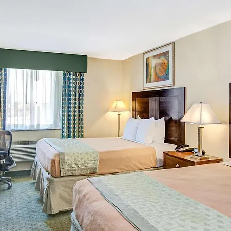 Hillcrest Near Jfk Airtrain Hotel 2*