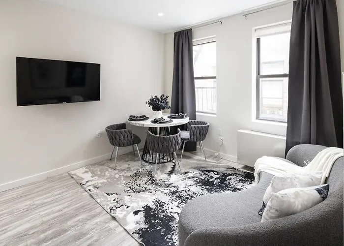 Modern Spacious Apartment In Chelsea
