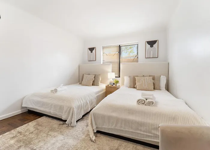 Brooklyn Apt 1Bd Sleeps 4