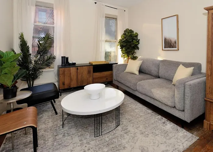Monthly Nyc Rentals- Newly Designed 3 Bedroom Unit
