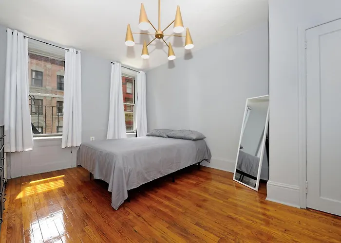 Monthly Nyc Rentals- Superb Studio Apartment