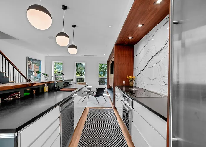 Brooklyn\'S Famous Tiktok House