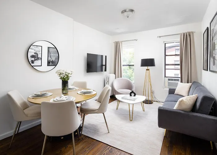 Cozy Apartment In New York