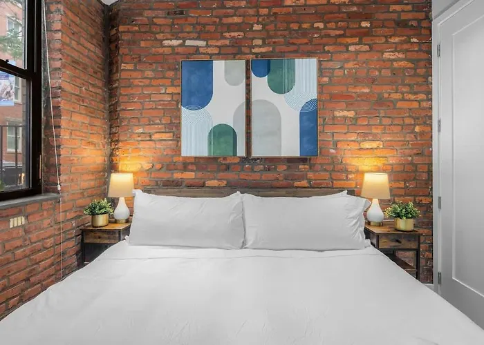 Bold Nyc Stay In Fashionable Nolita