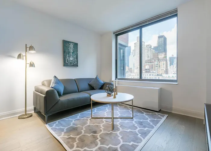 Fully Furnished 1Br In Murray Hills