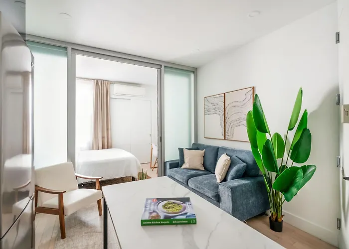 317-3C Modern 1Br W&D Walk To Central Park