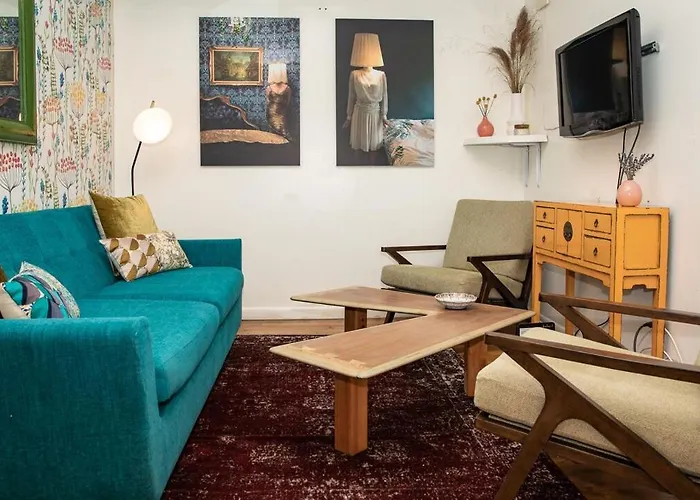 3Br Loft! Mins To Time Square!