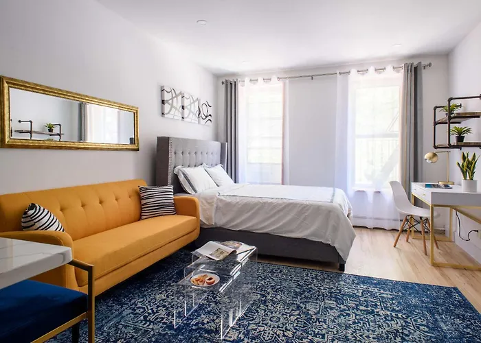 1597-3 Studio Upper East Side Apt W&D In Unit