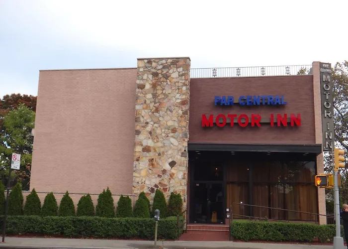 Par Central Motor Inn