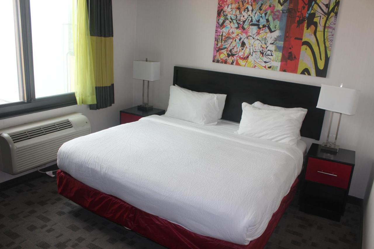 Hotel Fairfield & By Marriott Queens/queensboro Bridge New York