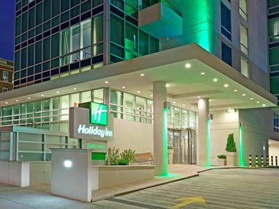 Hotel Lic Manhattan View