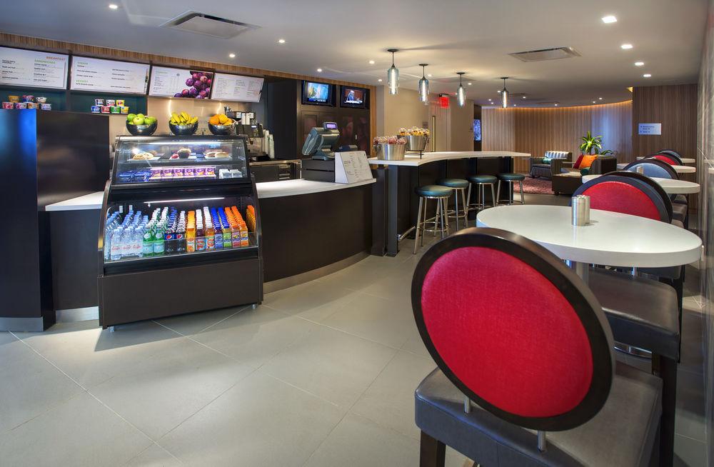 Courtyard By Marriott Manhattan/herald Square