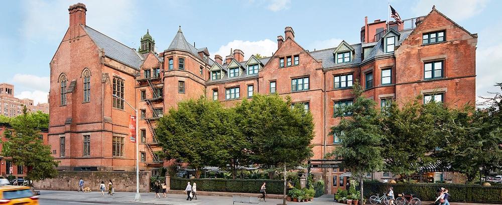 Hotel The High Line 4*