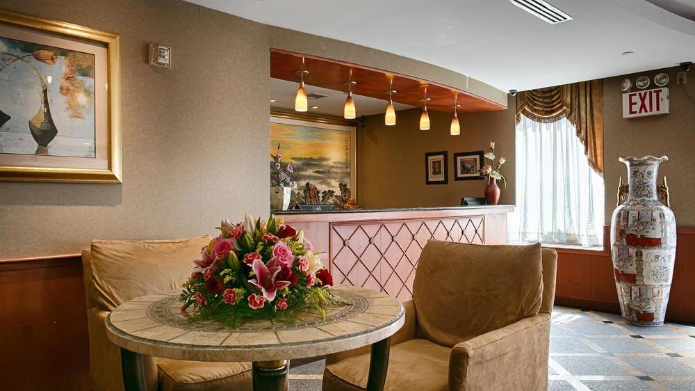 Western Queens Court