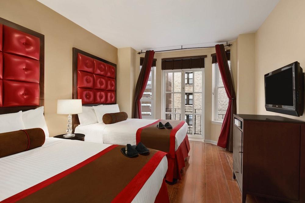 Belleclaire Park Hotel 4*