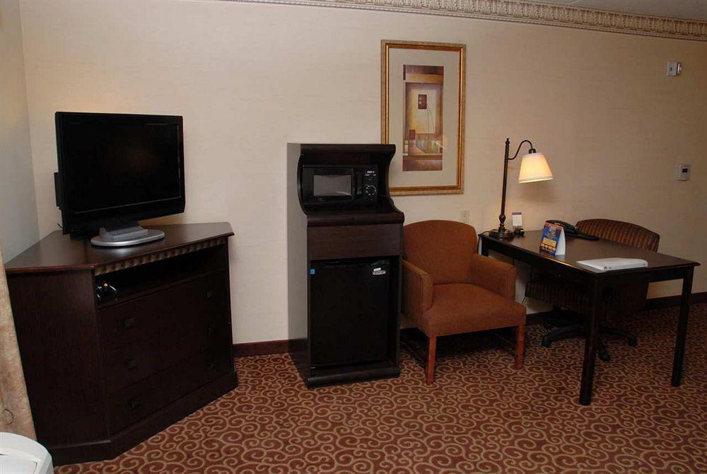 Hampton & Staten Island