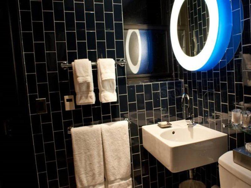 Hotel 6 Columbus Park 4*