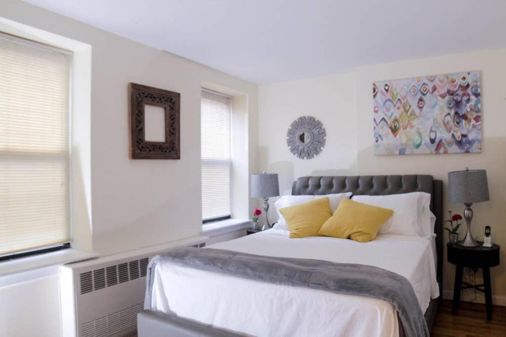 Elegant And Comfortable *