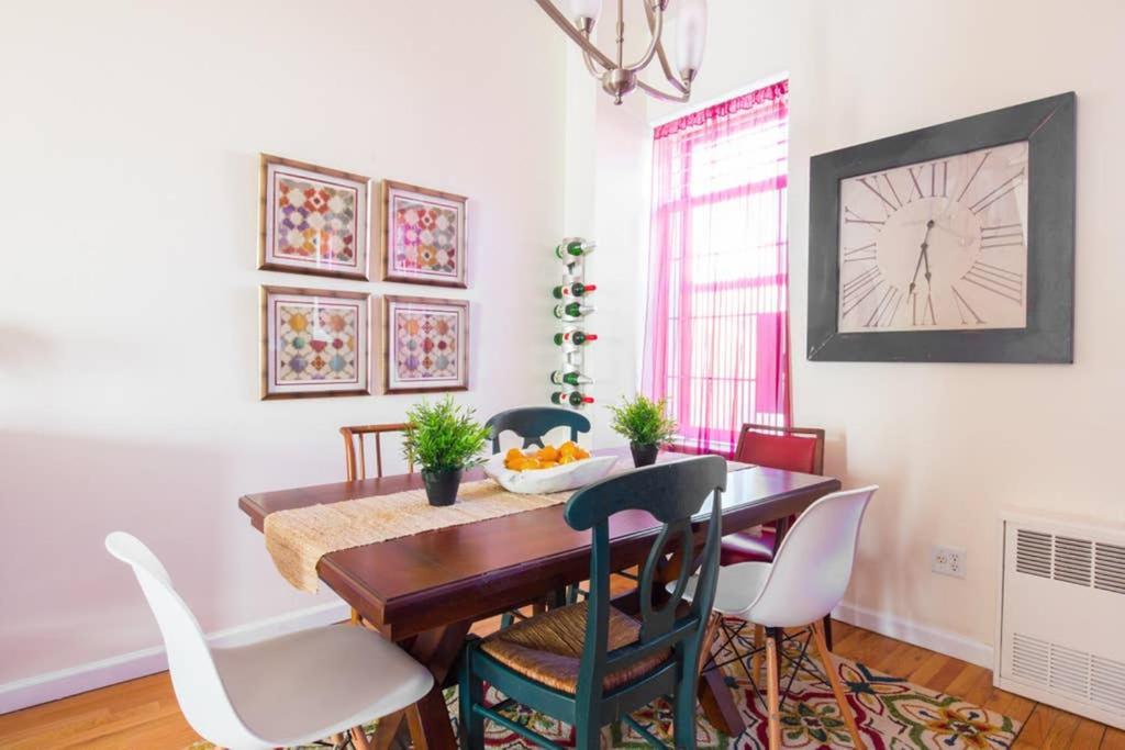 Elegant And Comfortable *