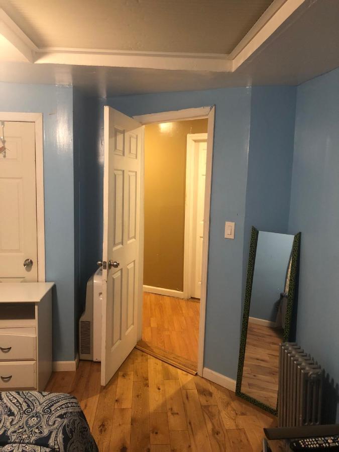 Brooklyn Blue House Hotel *