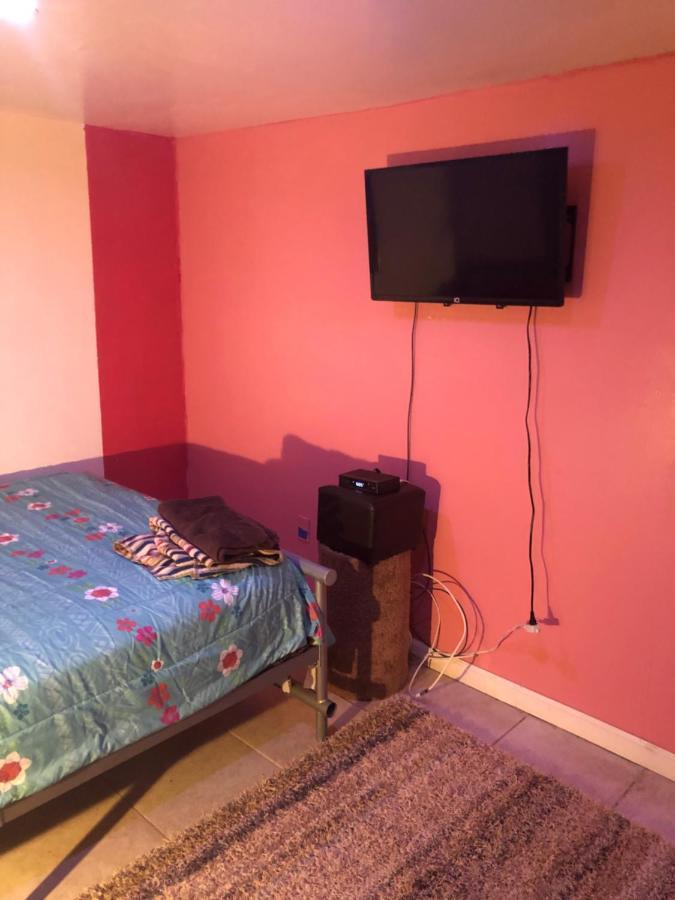 Hotel Brooklyn Blue House