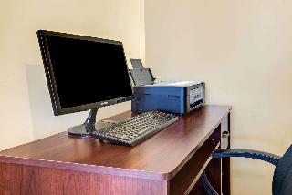 Wingate By Wyndham Long Island Hotel New York