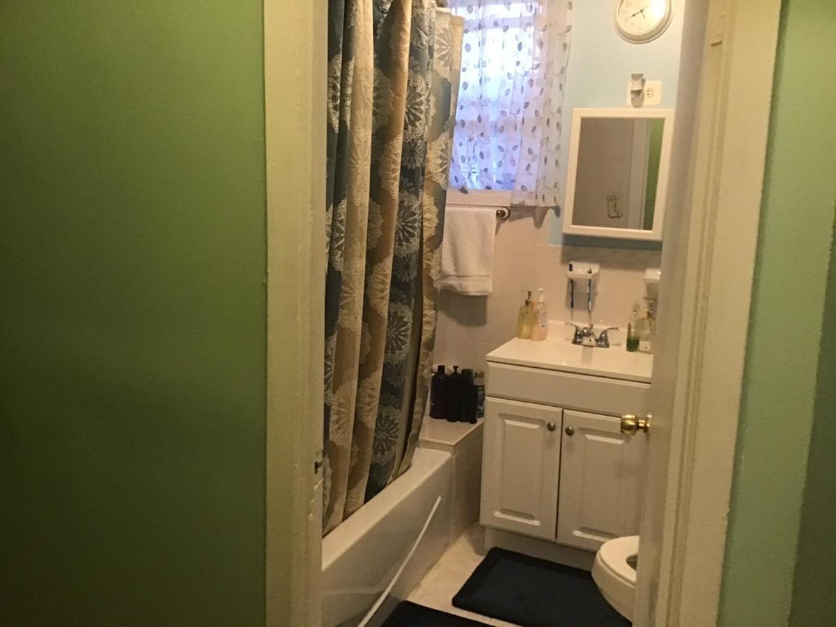 5 Min. From Jfk * New York