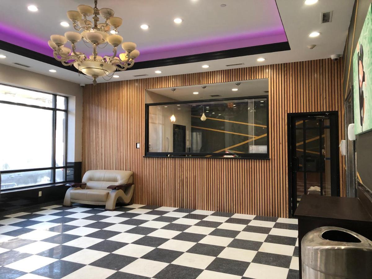 Airport Plaza Jfk Airport New York