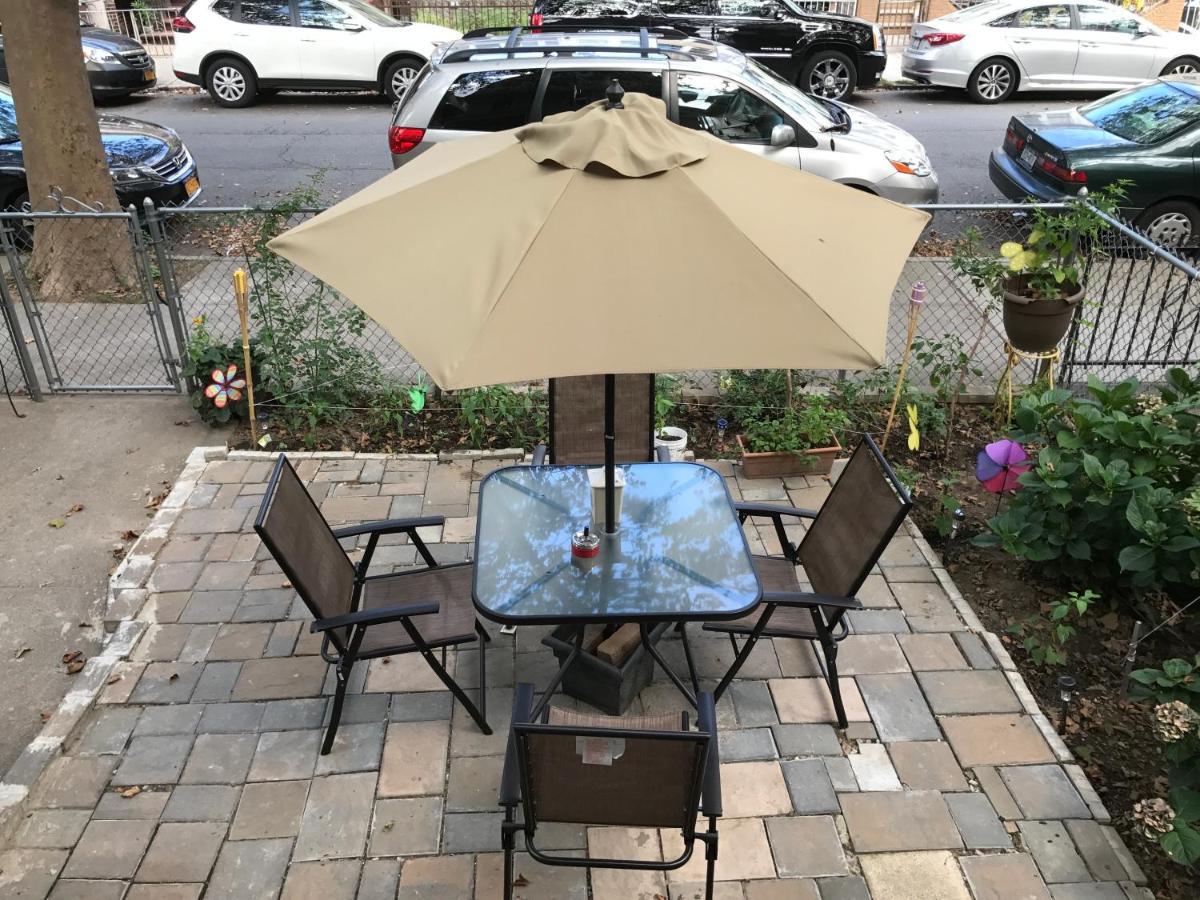 Classical American House Homestay New York