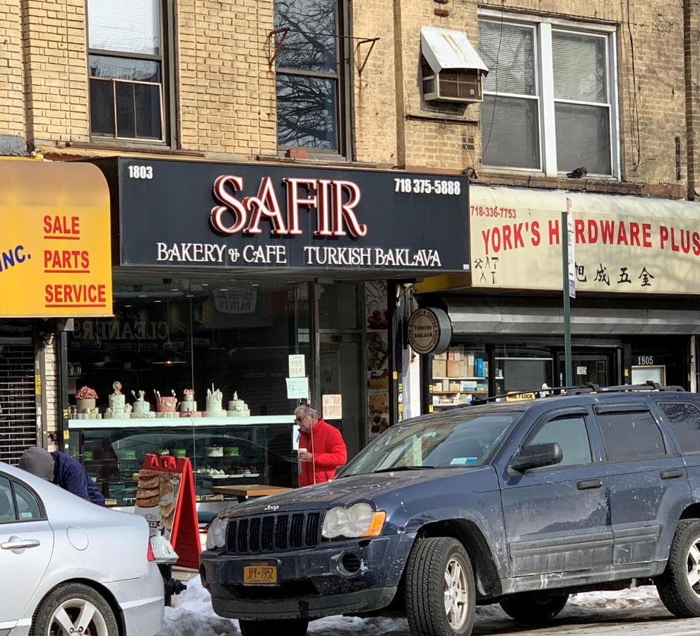 Classical American House 3 Guest house *