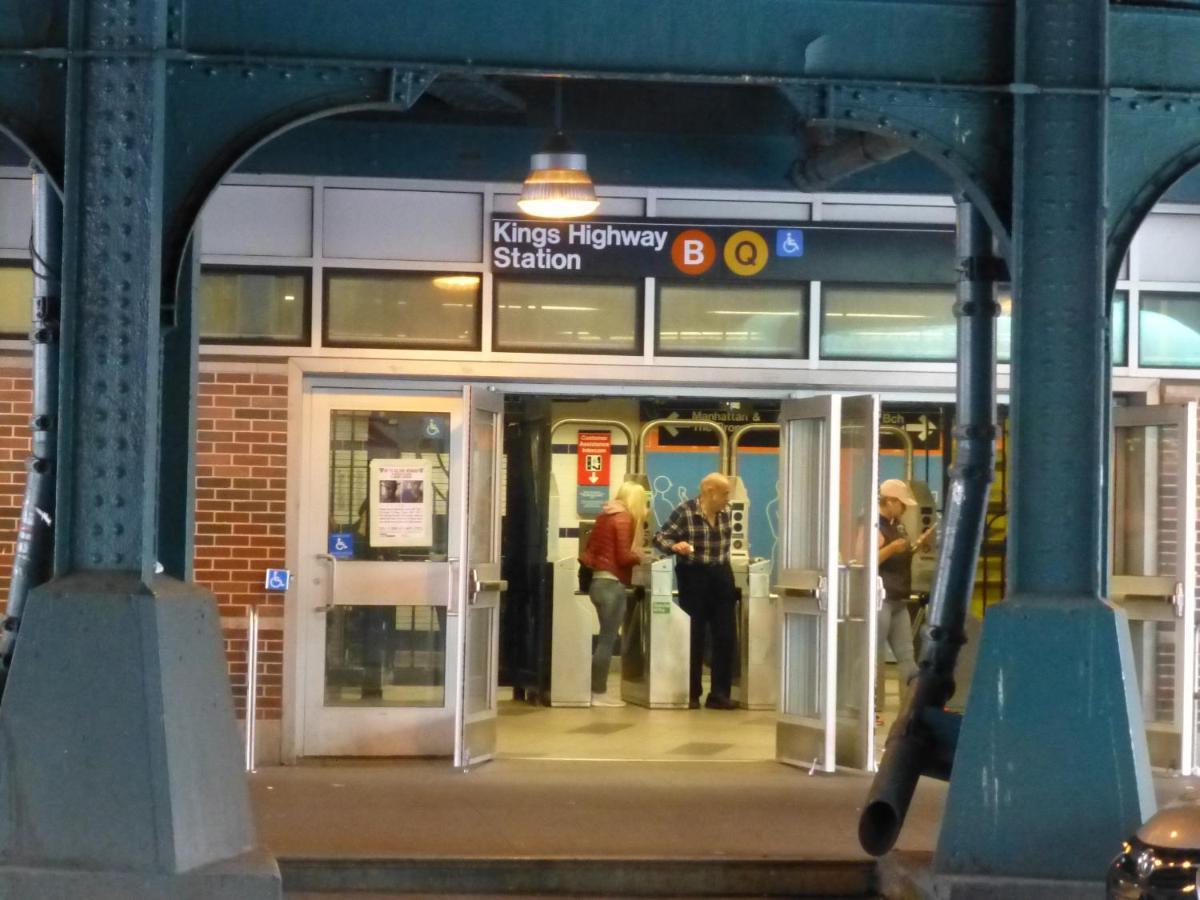 Classical American House Homestay New York