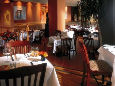 Eastgate Tower Hotel New York