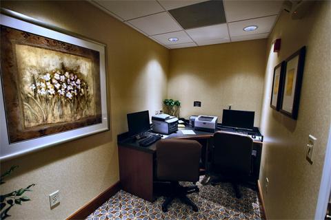 Express - Street By Ihg