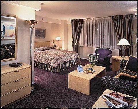 Eastgate Tower Hotel