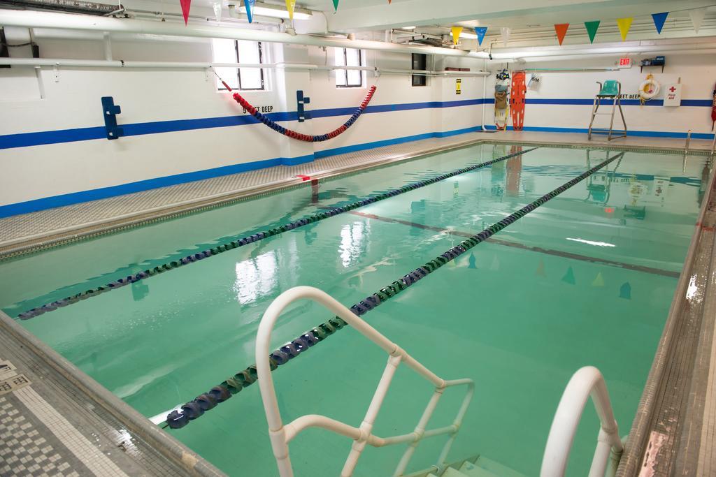 Greenpoint Ymca Brooklyn * New York