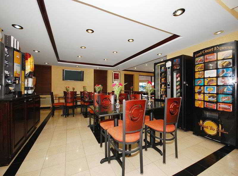 Western Jfk Airport 3*