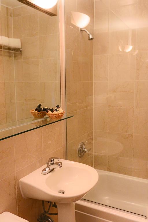 Park West Hotel New York