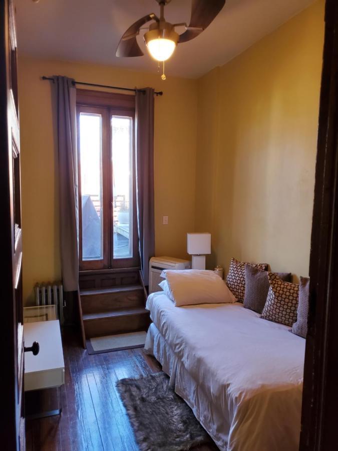 West 119th Guest Bed & Breakfast *