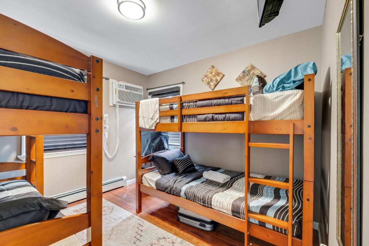 Holiday home Modern Cozy 3br Just 10 Mins From Jfk! New York