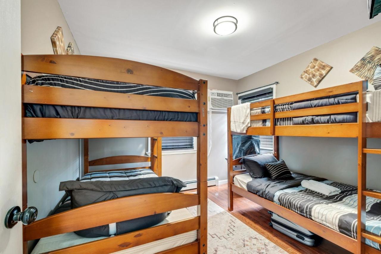 Modern Cozy 3br Just 10 Mins From Jfk! *