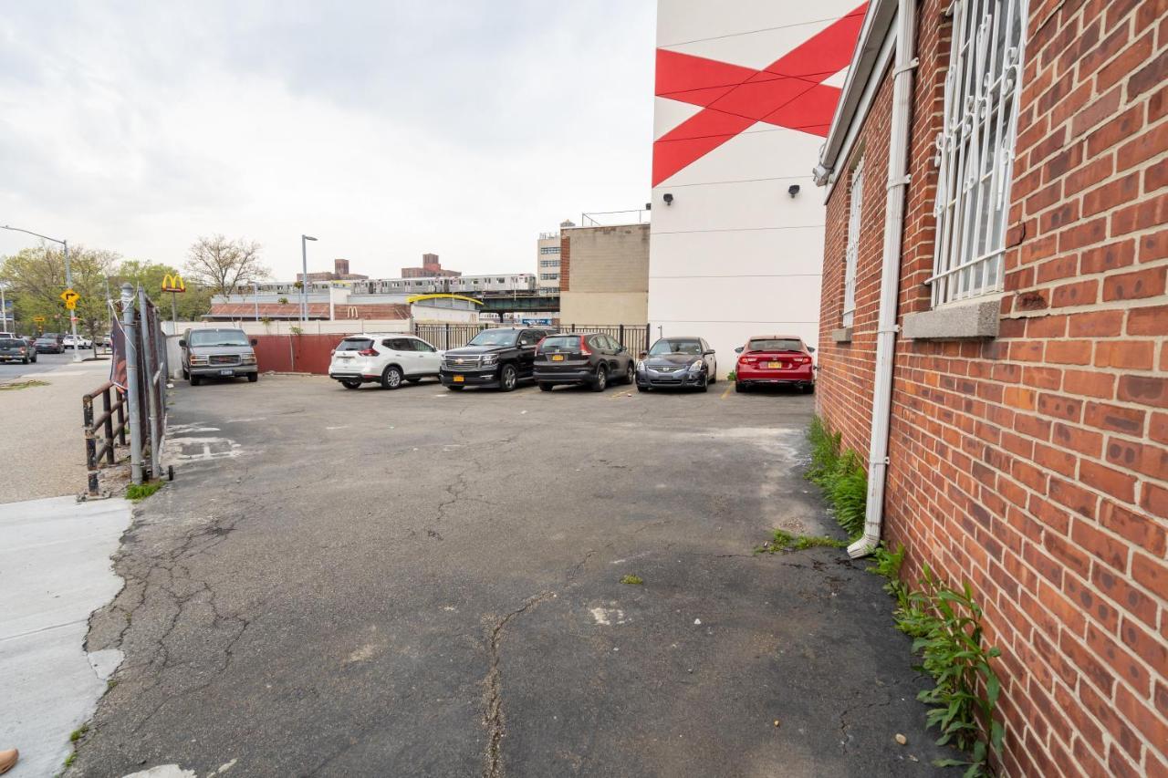 Hotel Ninety Five Near Parkchester Hotel