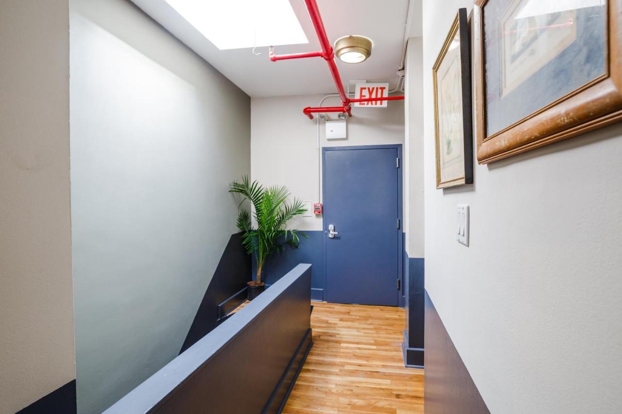 Lamartine Chelsea Hostel